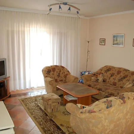 Bdis 2 Apartment